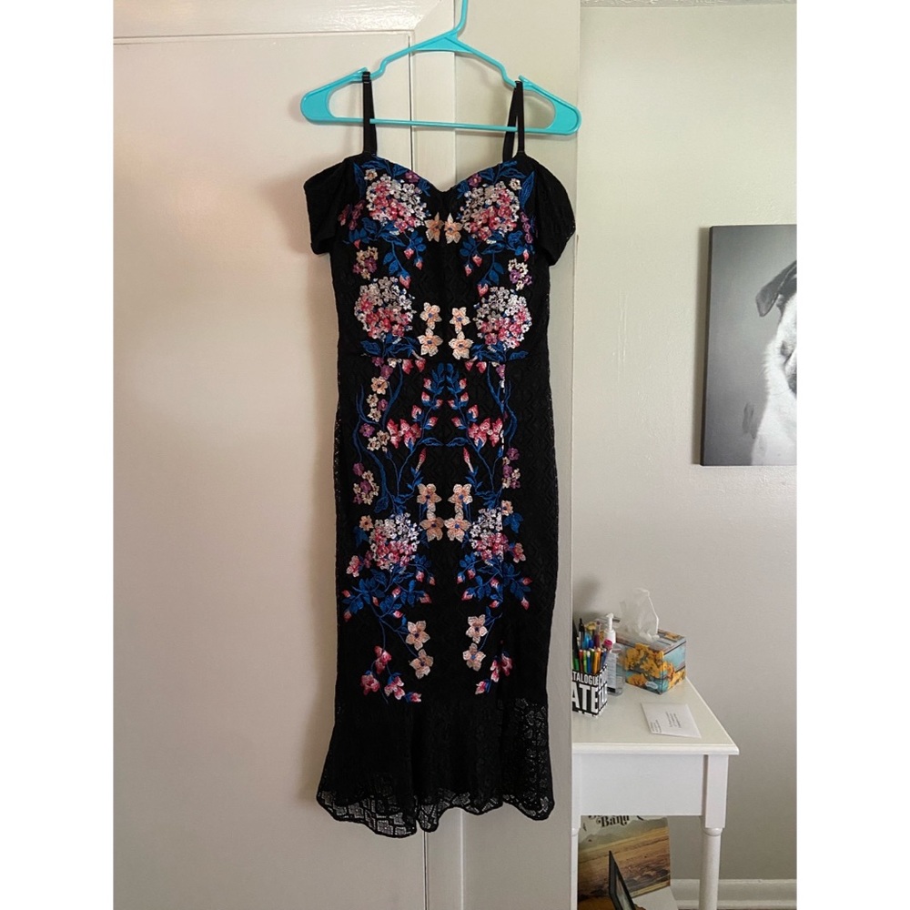 Guess size 10 embroidered lace dress worn once